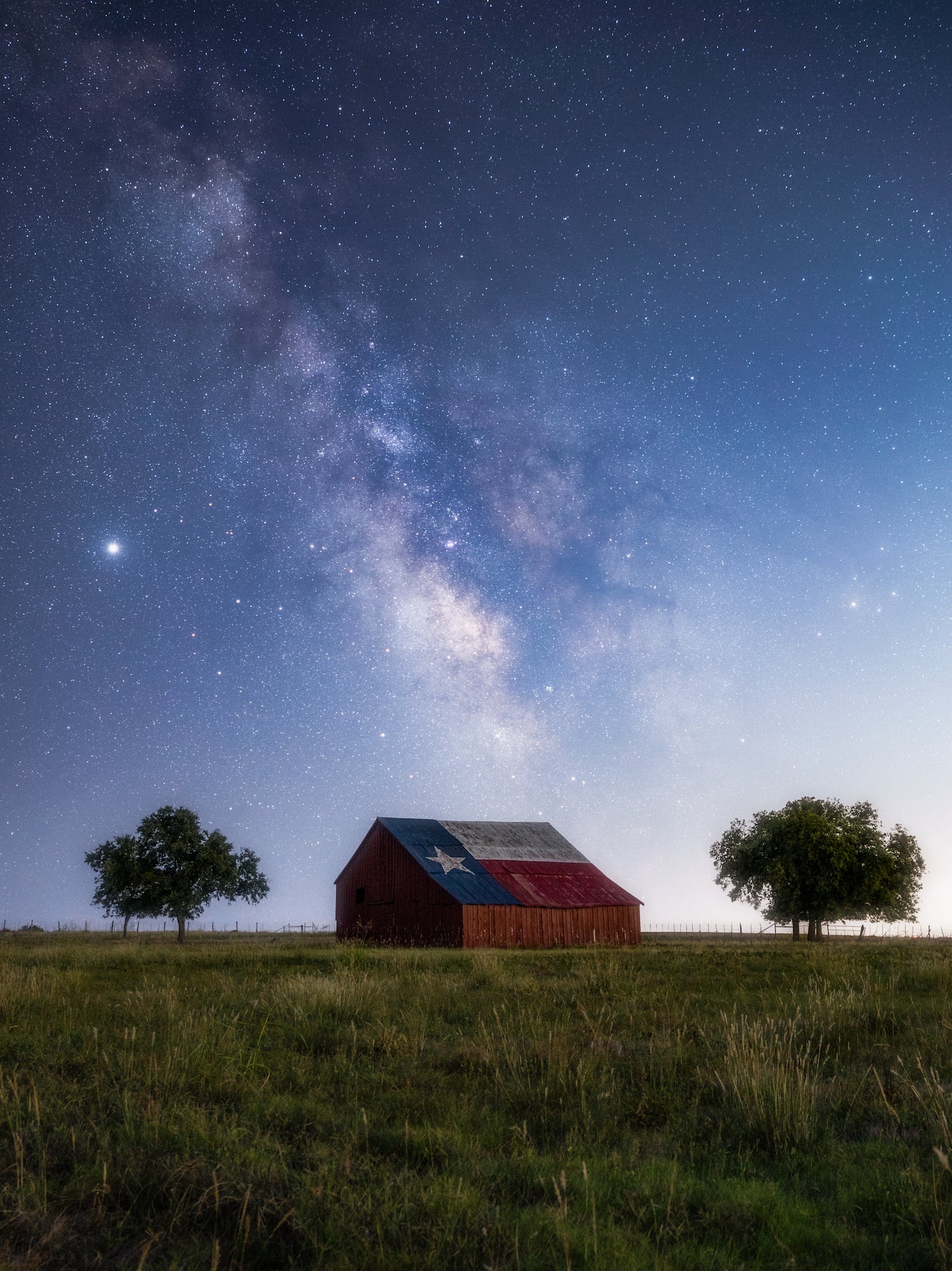 Photo by Erin Newman-Mitchell. Sony Alpha 7R IV. Sony 16-35mm f/2.8 G Master. 6-secs., f/2.8, ISO 1250