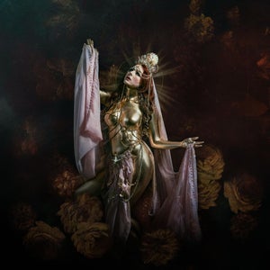 Amber Griffin is our “Fine Art Portrait” theme micro-grant winner.