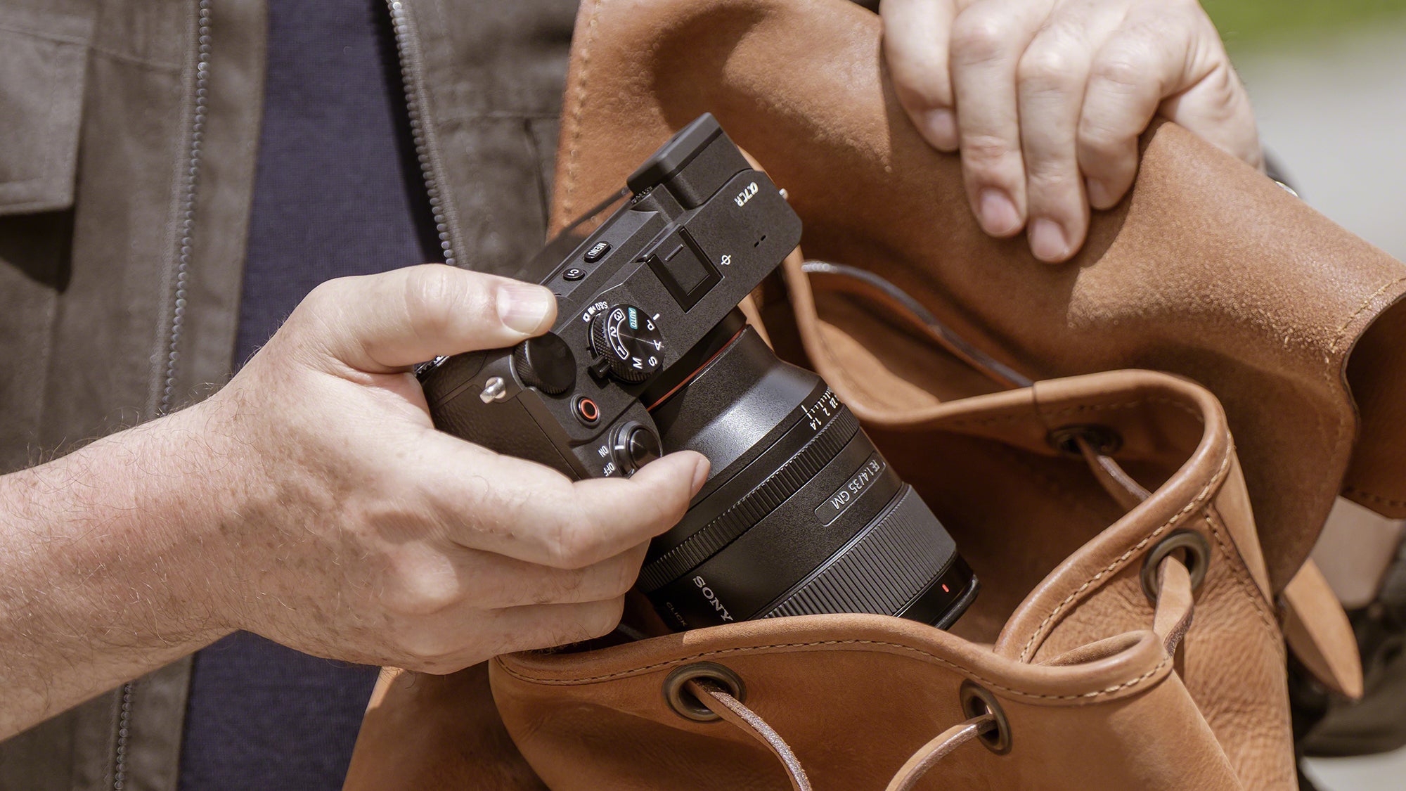 Hands On Review Roundup: The New Sony Alpha 7CR