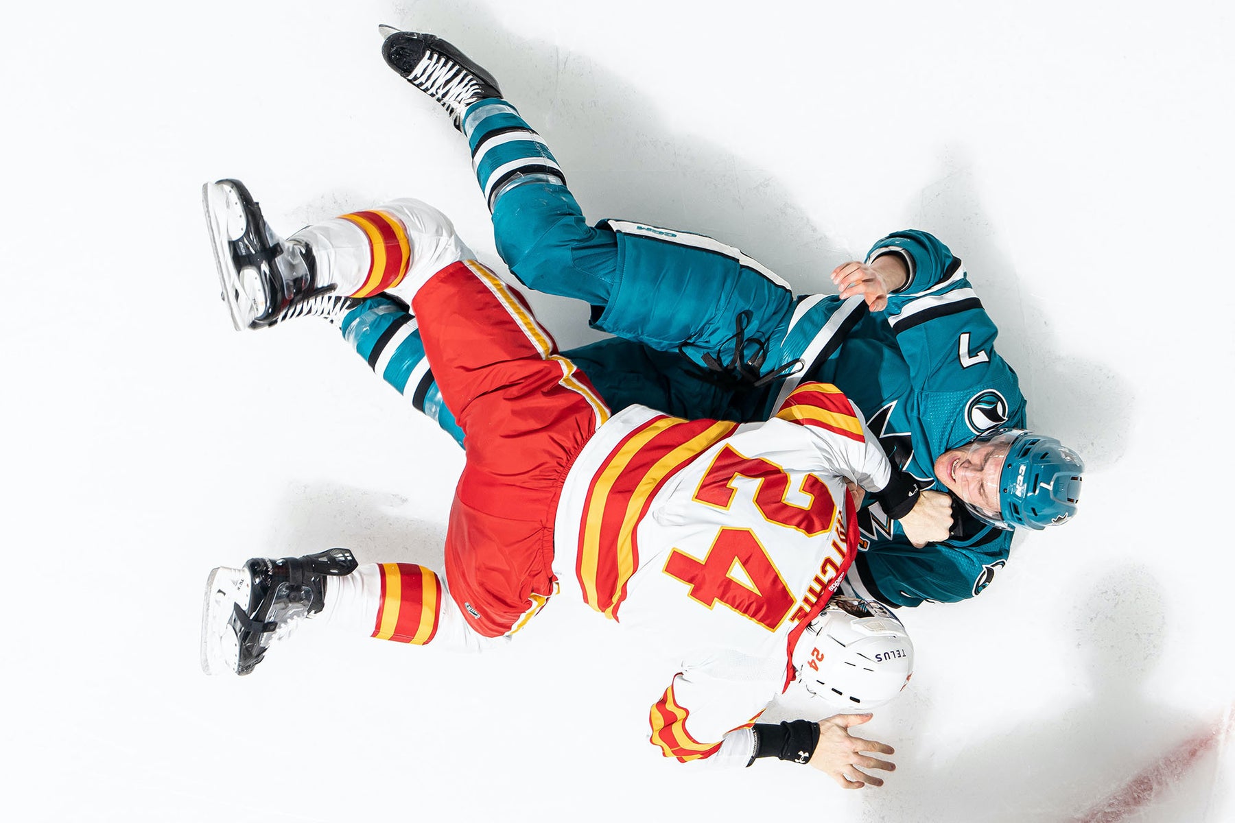 jpg/Alpha-Universe-Amanda-Cain-flames_vs._sharks68-copy-1200_boundss8ba97.jpg?height=1200&fit=bounds