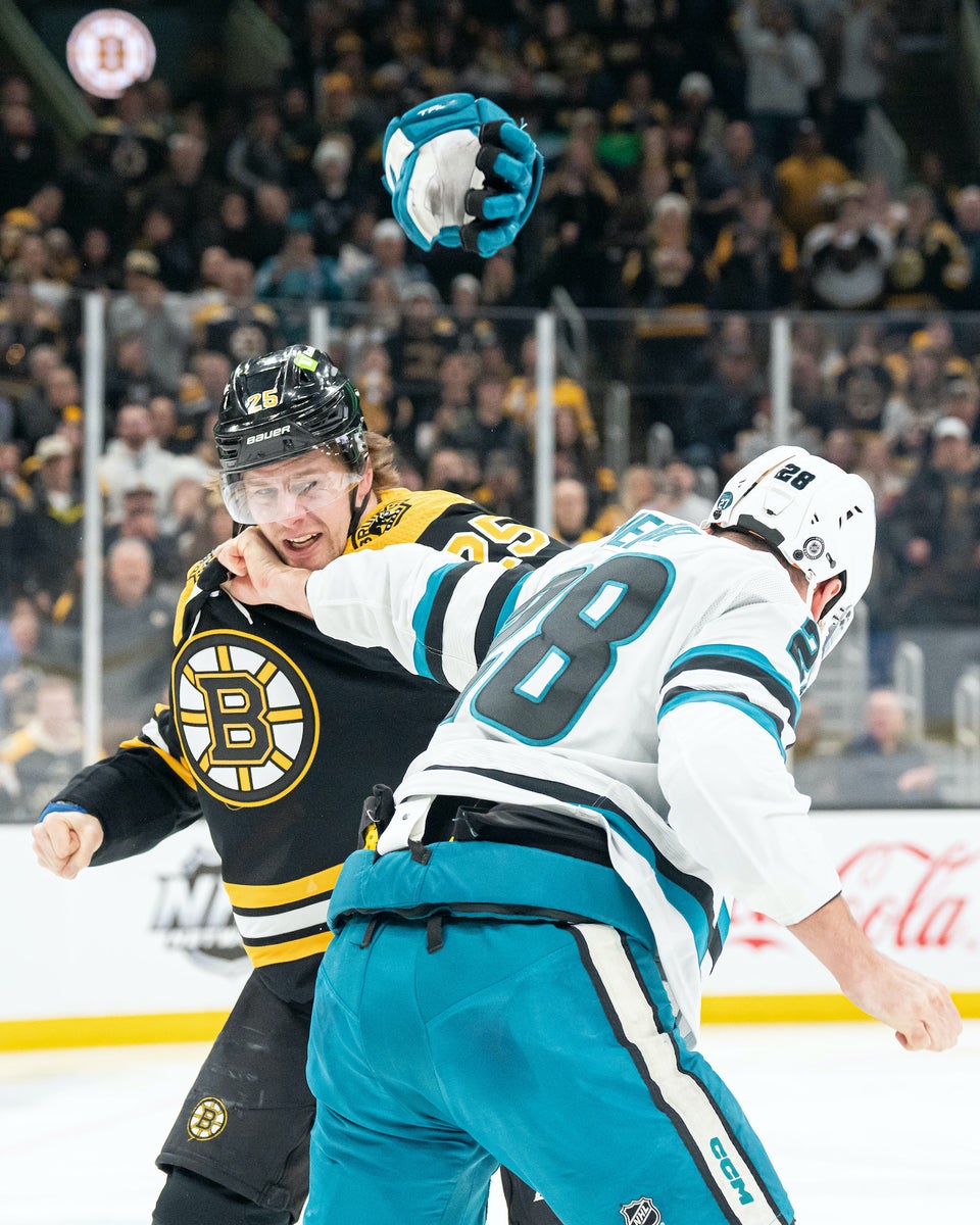 jpg/Alpha-Universe-Amanda-Cain-sharks_vs._bruins17-1200_boundsconfbh.jpg?height=1200&fit=bounds