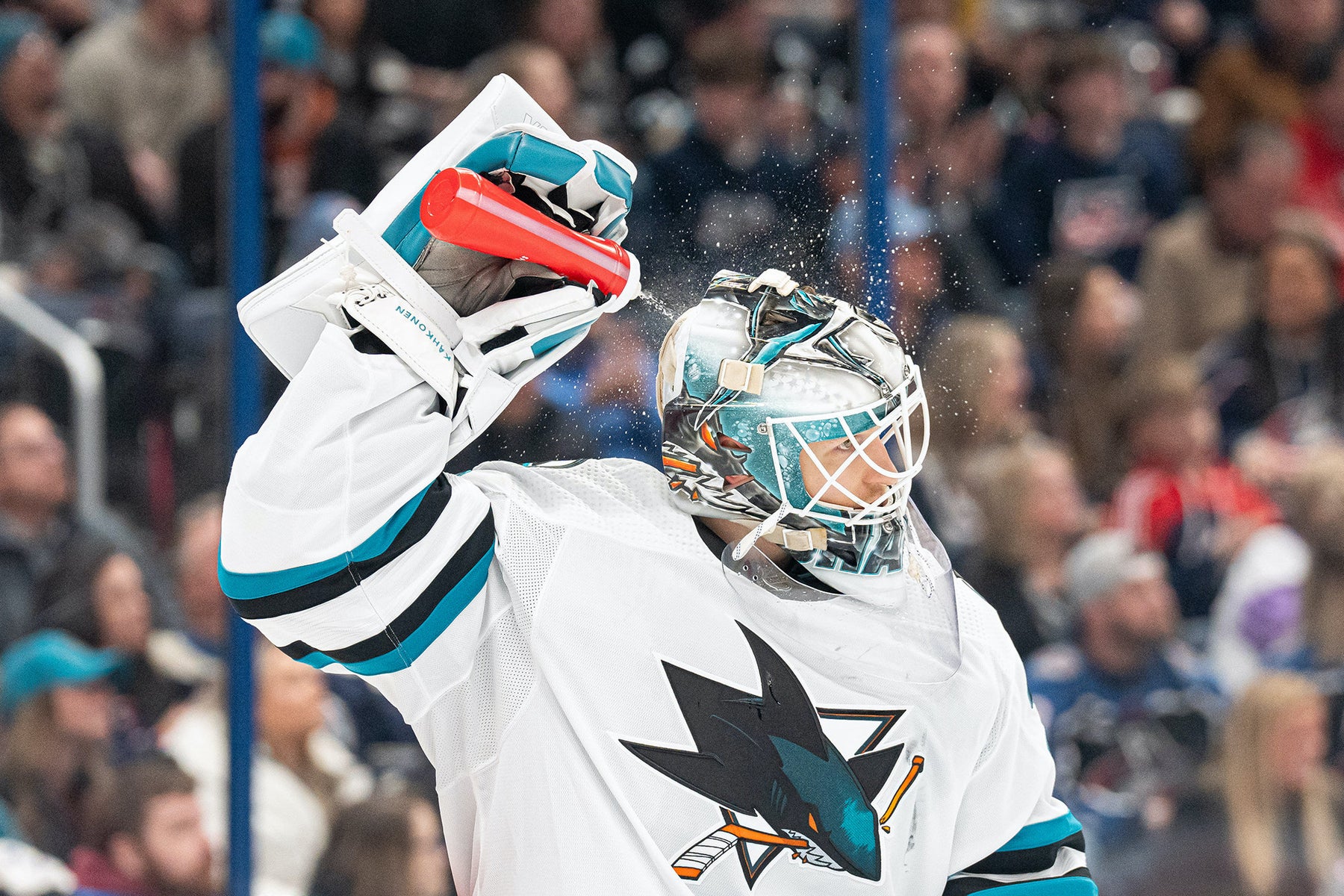 jpg/Alpha-Universe-Amanda-Cain-sharks_vs._jackets43-1200_boundspoya0h.jpg?height=1200&fit=bounds