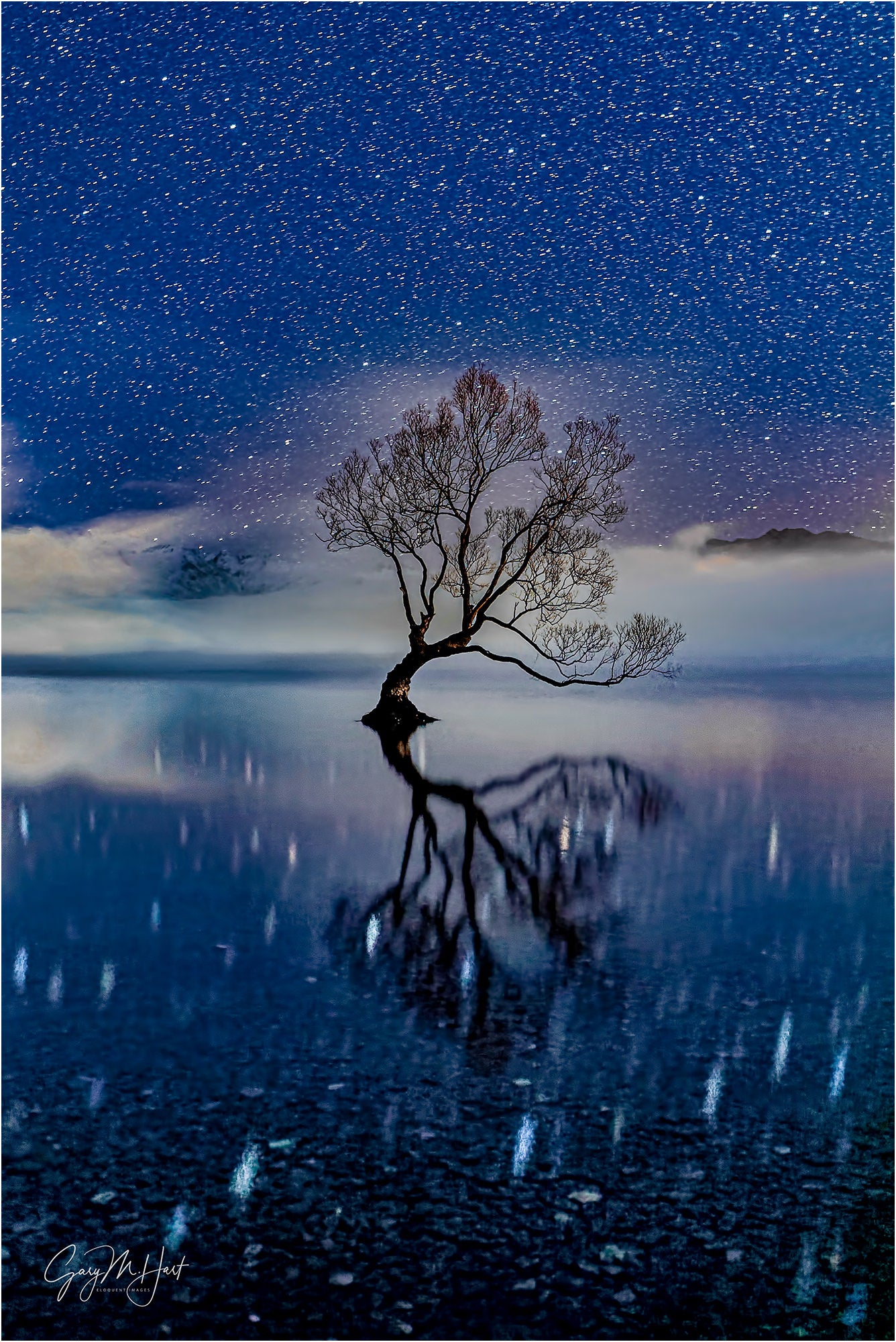 Photo by Gary Hart. Sony Alpha 7S II. Sony 16-35mm f/2.8 G Master. 30-secs., f/2.8, ISO 6400