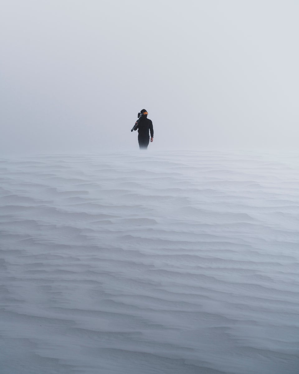 jpg/Alpha-Universe-BTS-Ryan-Ditch-White-Sands-BTS-2-1200_bounds9k98yg.jpg?height=1200&fit=bounds