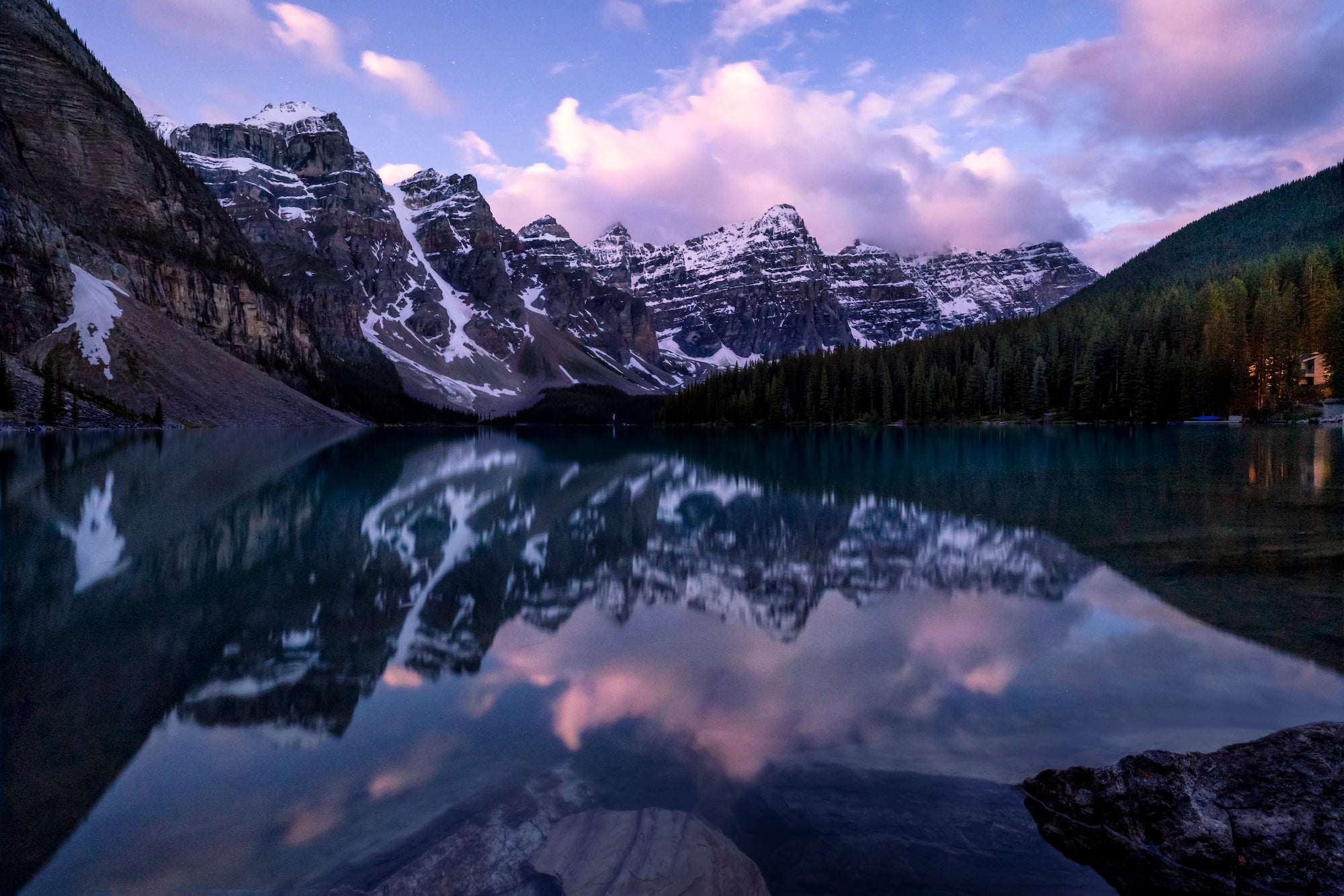 Alpha-Universe-First-Shots-Rachel-Jones-Ross-moraine-moonlight.jpg