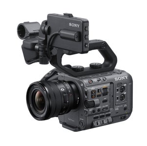 Sony FE PZ 16-35mm F4 G mounted on the Sony FX6