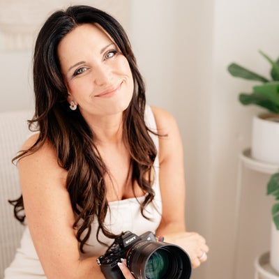 Alpha Universe Author Sara France