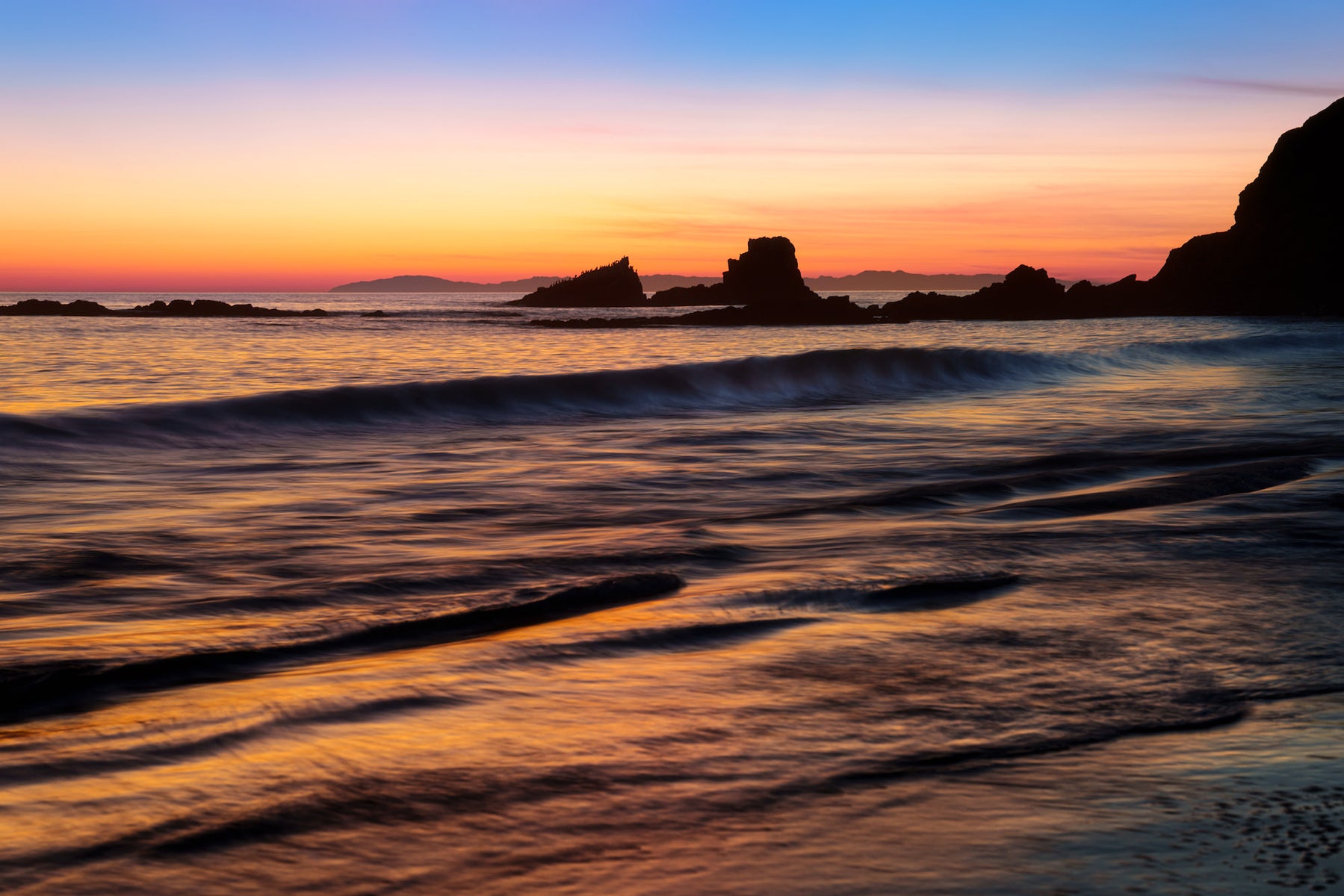 jpg/Alpha-Universe-StanMoniz-CRESCENT-BAY-SUNSET-1200_boundsxiul52.jpg?height=1200&fit=bounds