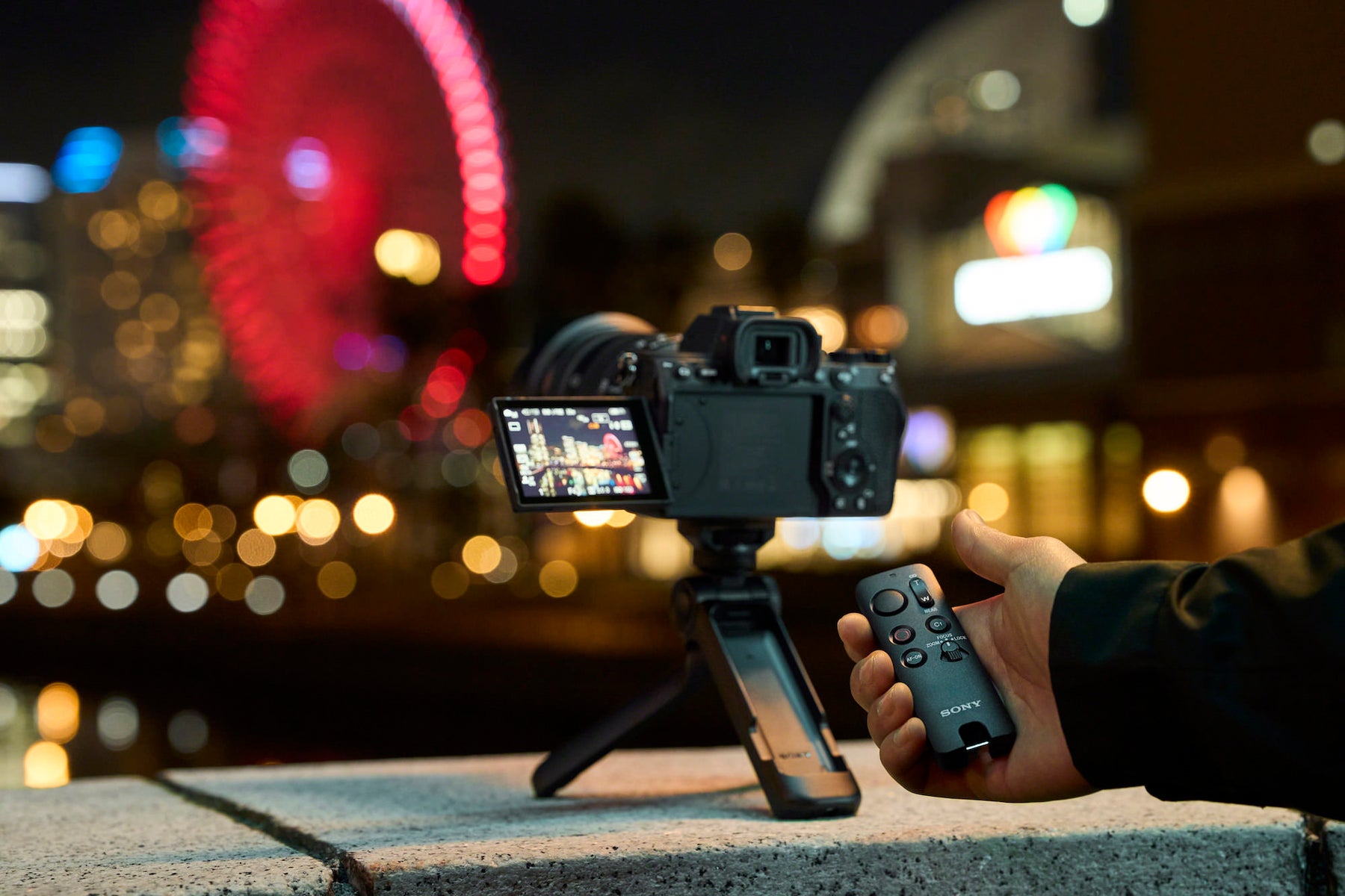 jpg/Alpha-Universe-VX9578_tripod_nightview-1200_bounds5bnryc.jpg?height=1200&fit=bounds