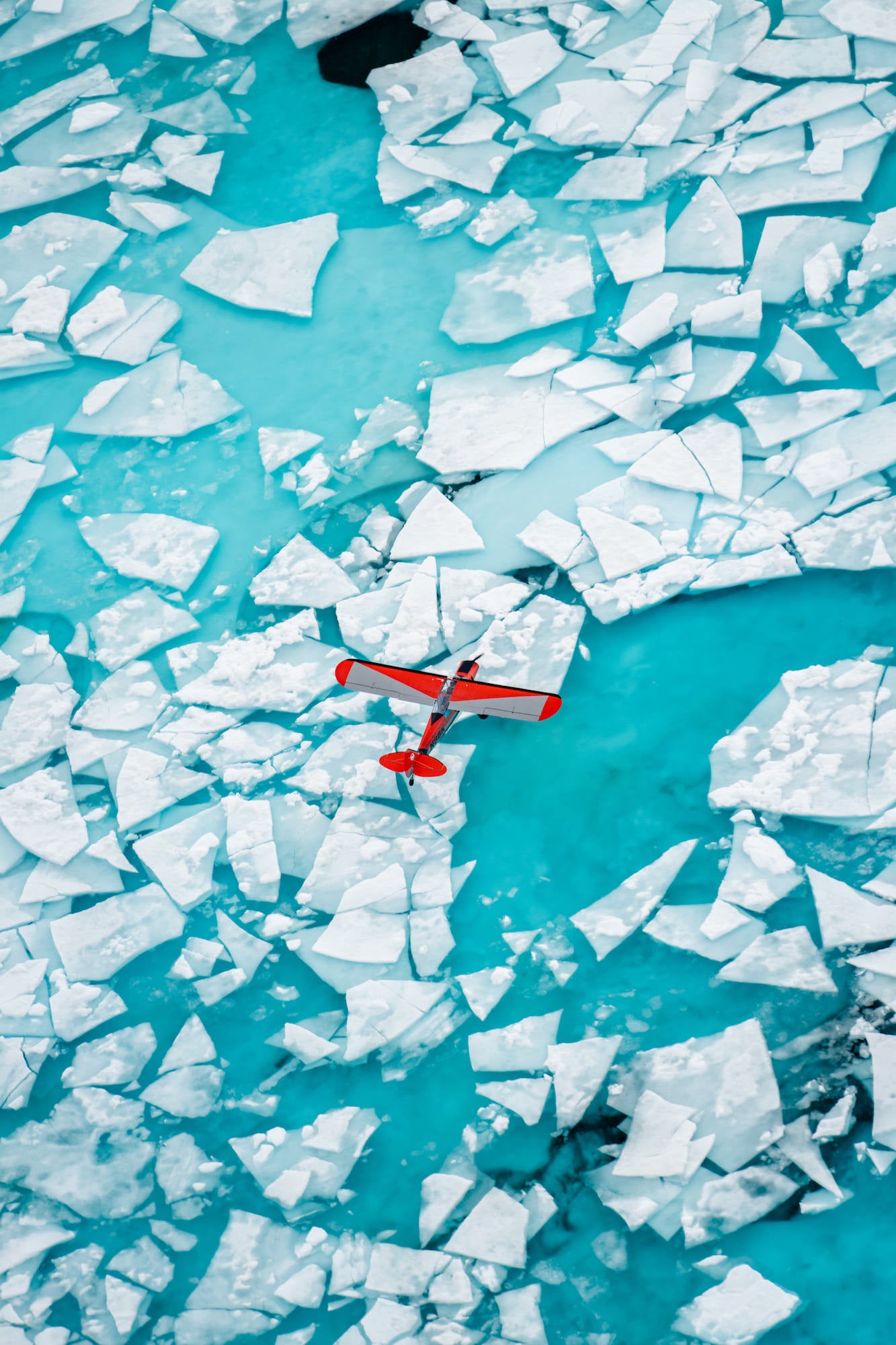 Photo by Chris Burkard. Sony Alpha 7R IV. Sony 70-200mm f/2.8 G Master. 1/1600-sec., f/4, ISO 200 Photo by Chris Burkard. Sony Alpha 7R IV. Sony 70-200mm f/2.8 G Master. 1/1600-sec., f/4, ISO 200
