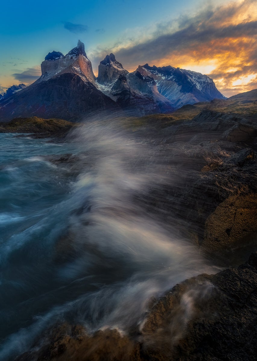 jpg/Alpha-Universe-WIMB-Craig-Elson-Torres-del-Paine-Sunrise-Wave-Action-1200_boundsi6oc8n.jpg?height=1200&fit=bounds