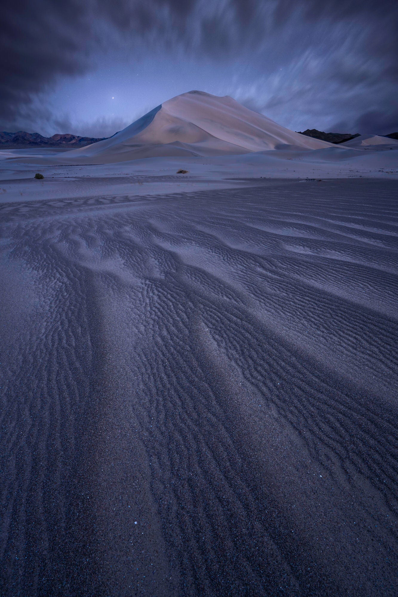 Sony-Alpha-Universe-Photo-by-Jess-Santos_14mm_Dunes_Twilight.jpg