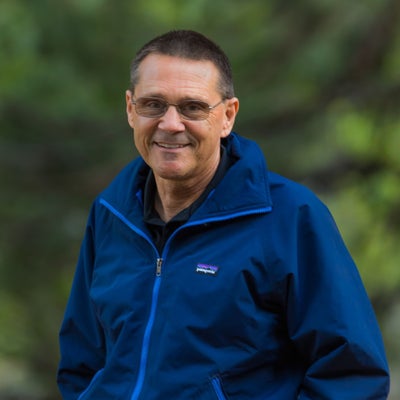 Alpha Universe Author Gary  Hart
